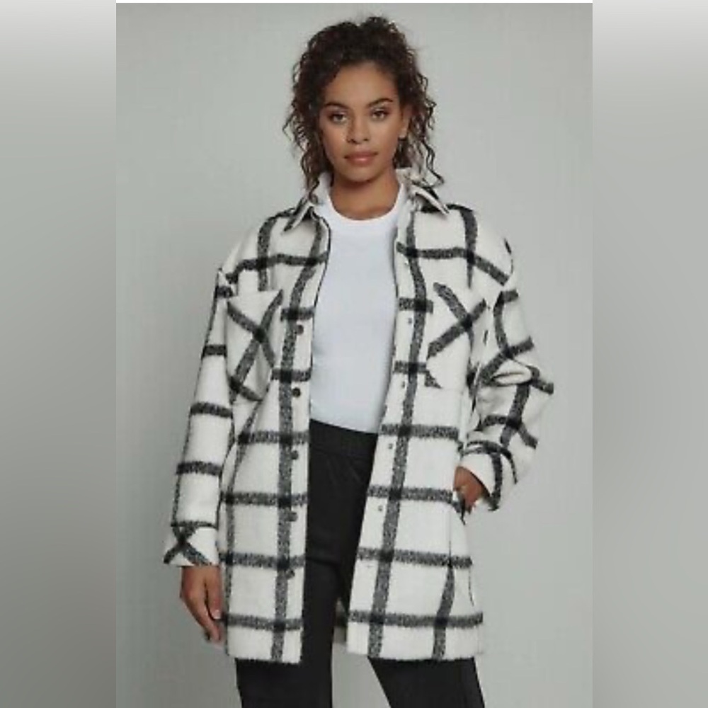 7Diamonds NWT Austin Longline Shacket Small